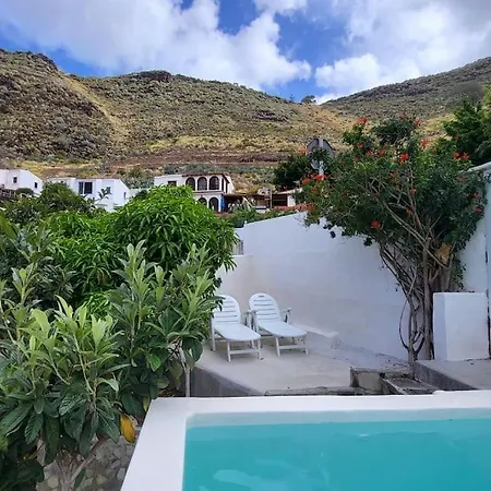 Casa Mimosa With Private Pool & Garden Holiday home
